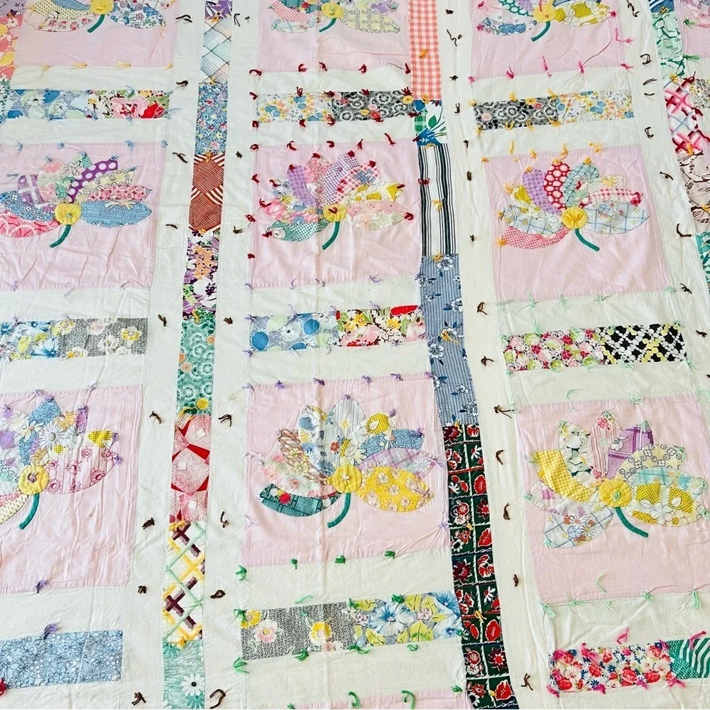 70”x80” Vintage Handmade Cotton Quilt.